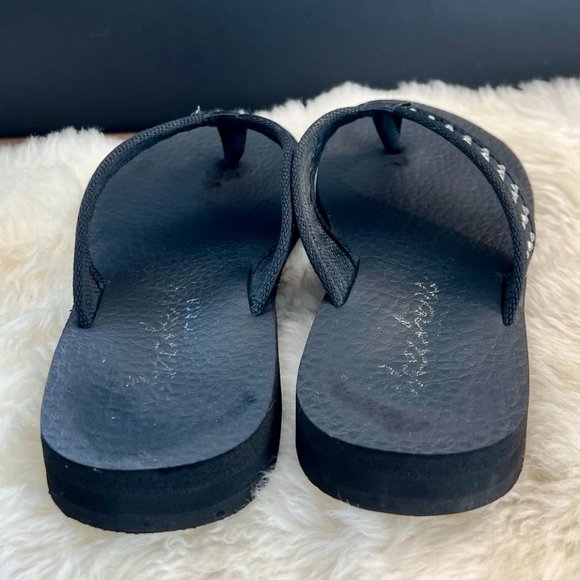 Skechers Black Bling Yoga Foam Rhinestone Flip Flops Size 8 - Picture 4 of 6